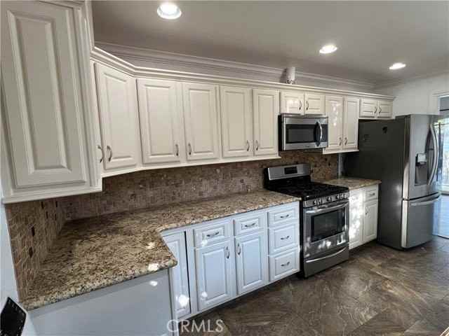 6882 San Paco Cir - Photo 2 of 8