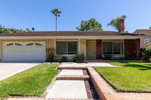 22072 Esplendor - Photo 3 of 8