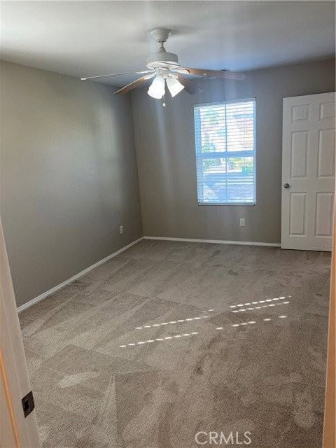 14 Conservatory Dr - Photo 5 of 8