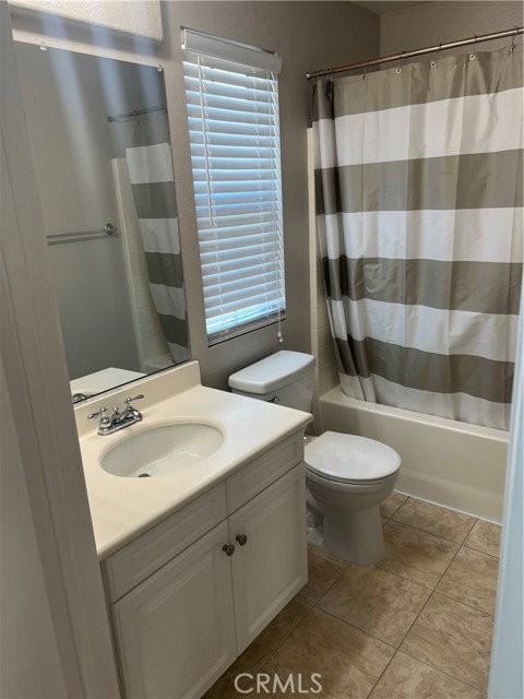 14 Conservatory Dr - Photo 6 of 8