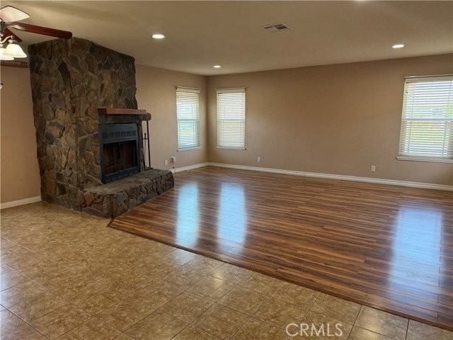 10305 Eudora Ave - Photo 2 of 8