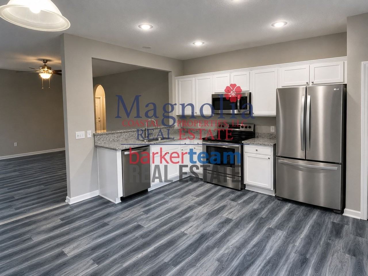 65 Red Oak Dr - Photo 4 of 19