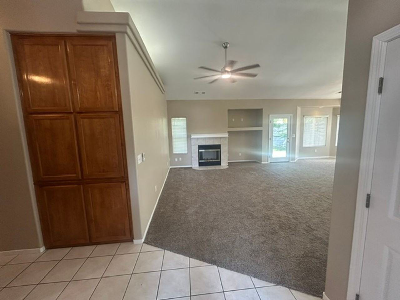 2744 W Ceres Ct - Photo 2 of 18
