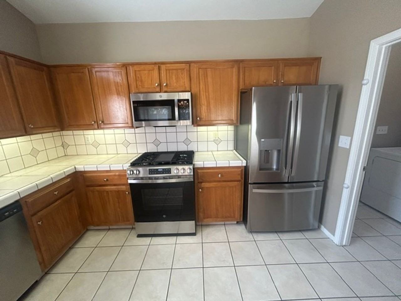 2744 W Ceres Ct - Photo 5 of 18