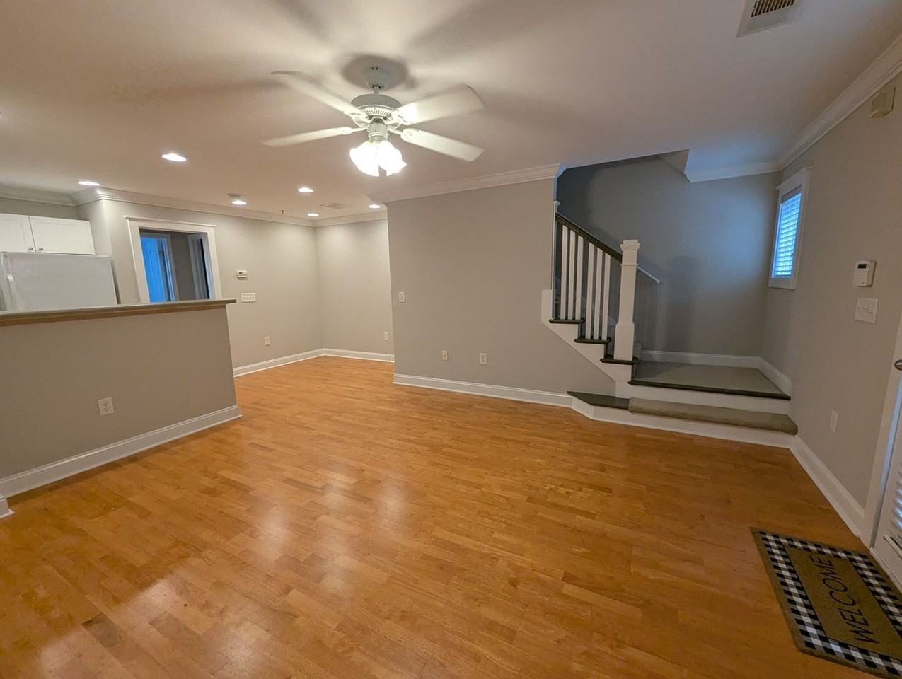 490 Barnett Shoals Rd - Photo 3 of 14