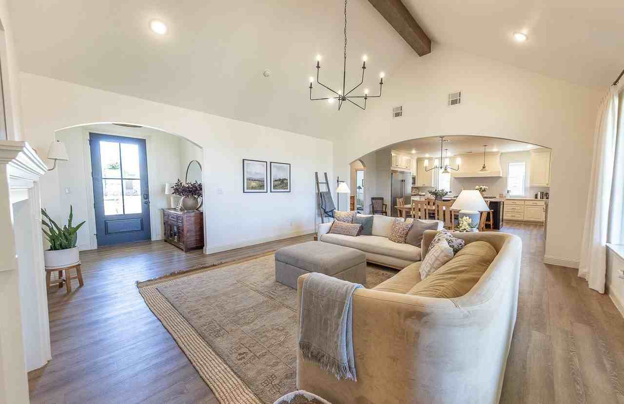 310 N 11th St - Photo 5 of 31