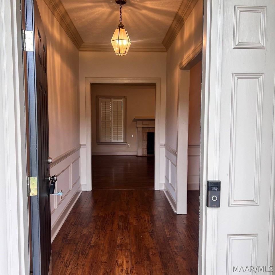 8706 Twelve Oaks Ln - Photo 2 of 33