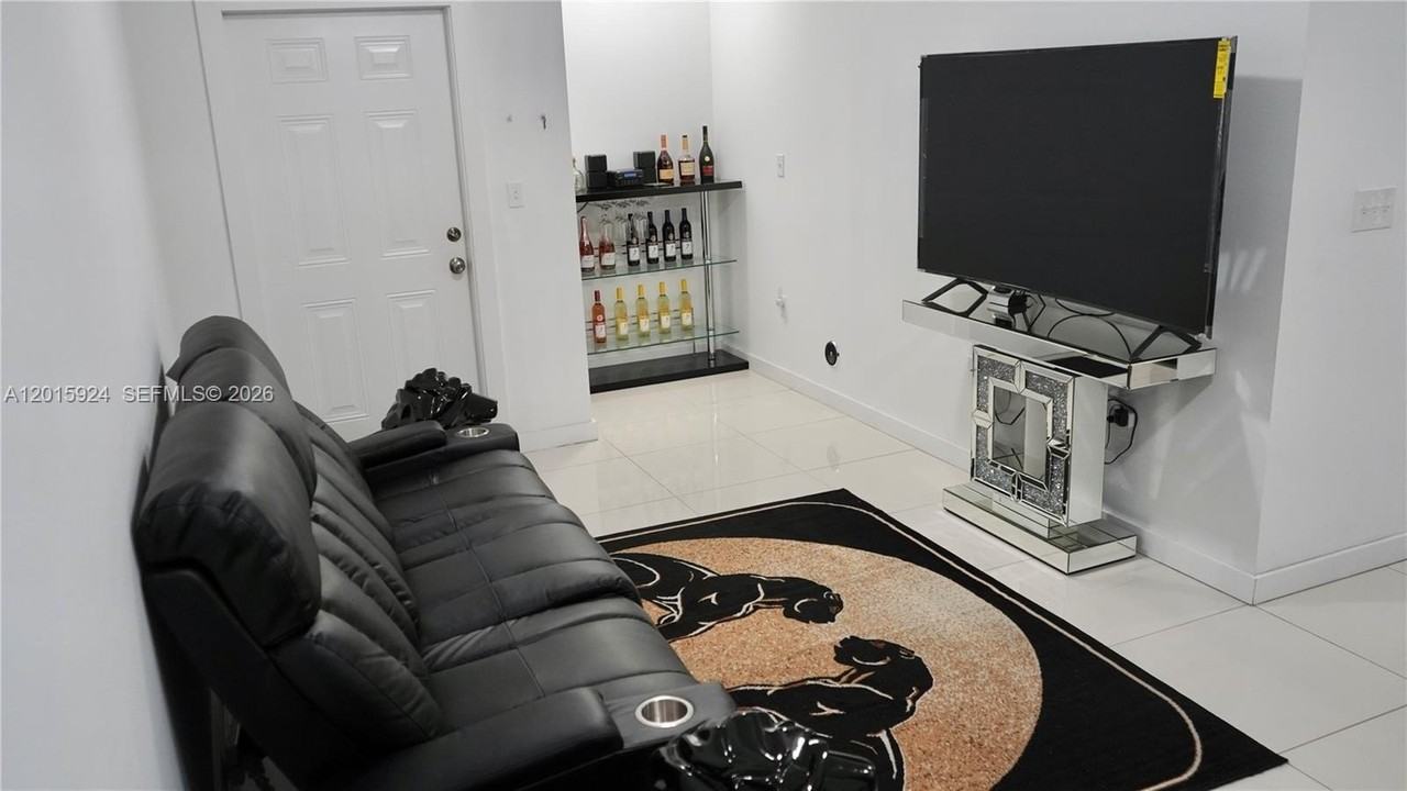 2249 Nw 66th St #2249 - Photo 7 of 25
