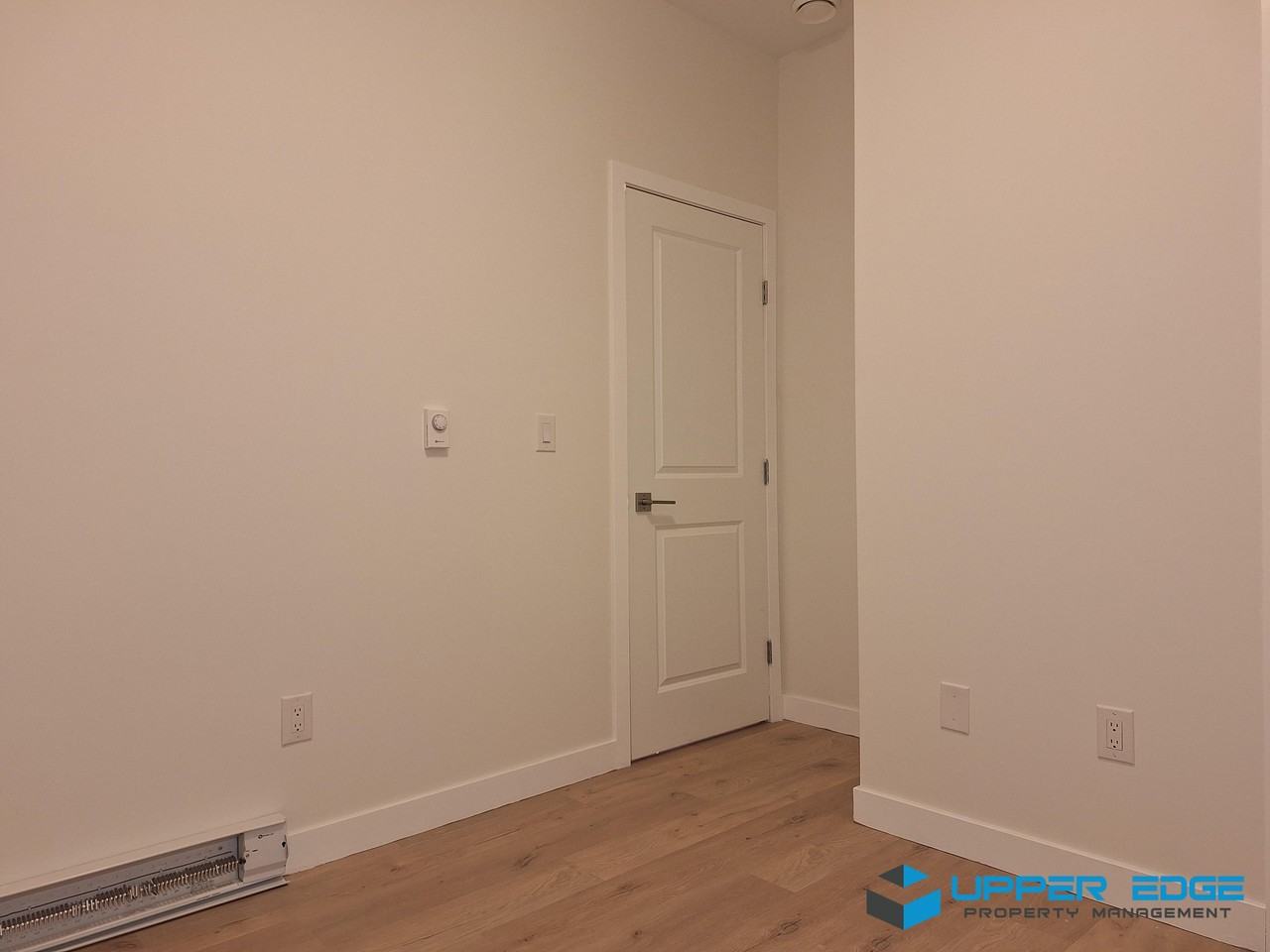404A Lariviere Street #A - Photo 5 of 9