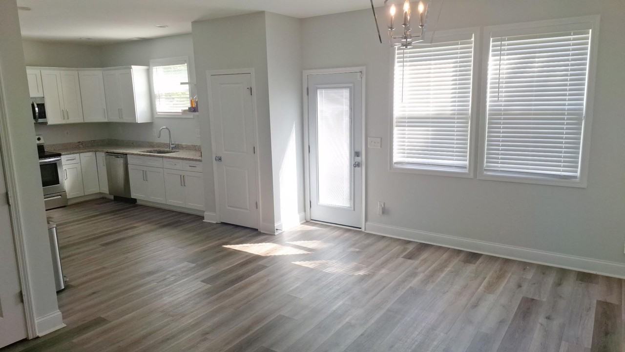 Marble St - Photo 2 of 9