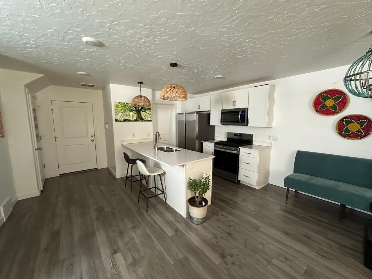 624 N Canvasback Dr - Photo 7 of 27
