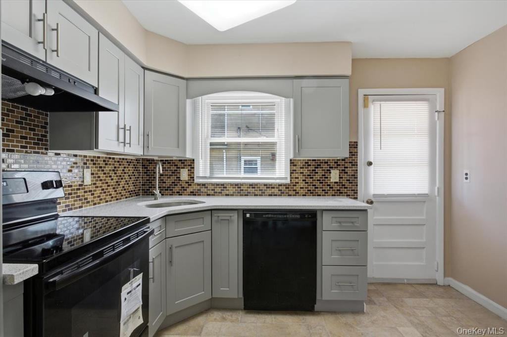 6 Belden Ave - Photo 6 of 20