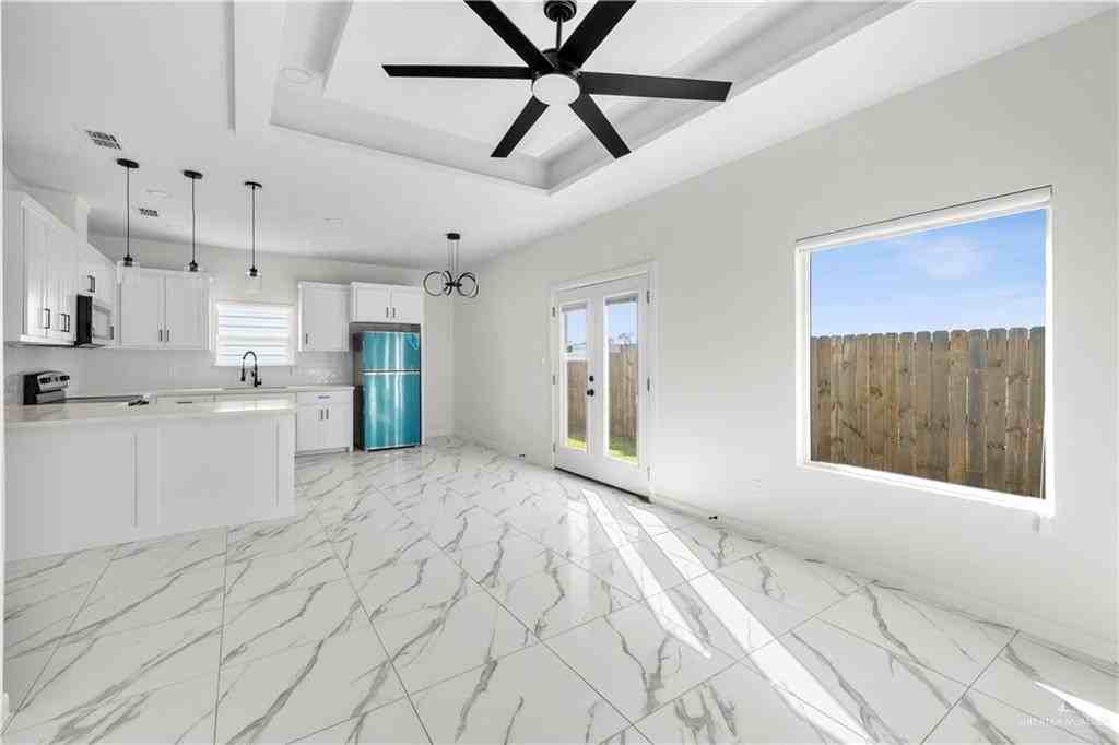 Aransas Ave - Photo 4 of 18