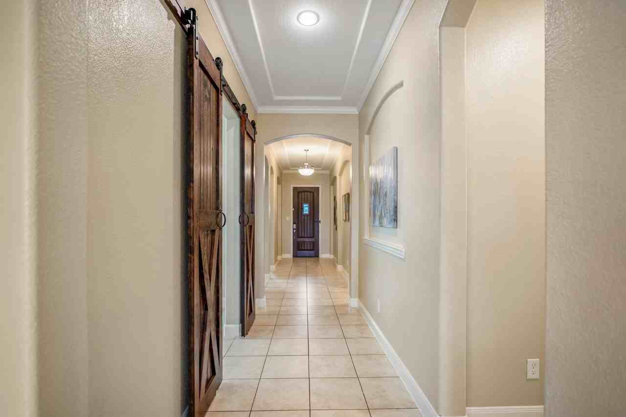 22310 Taren Ct - Photo 5 of 50
