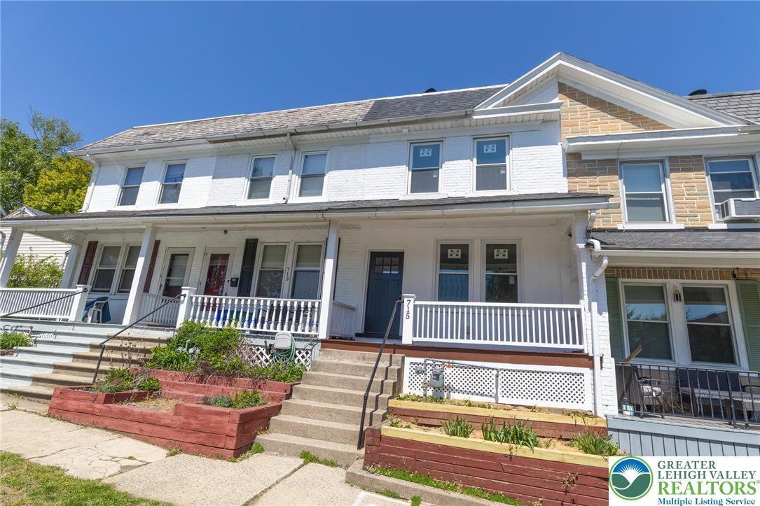 715 Hamilton Ave - Photo 2 of 14
