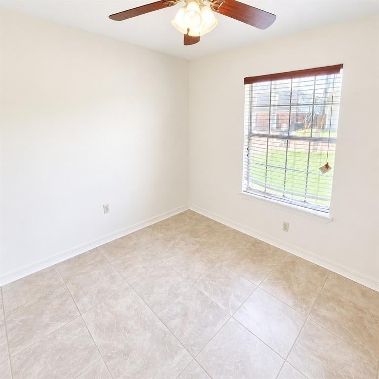 205 Omega St ##A - Photo 5 of 10