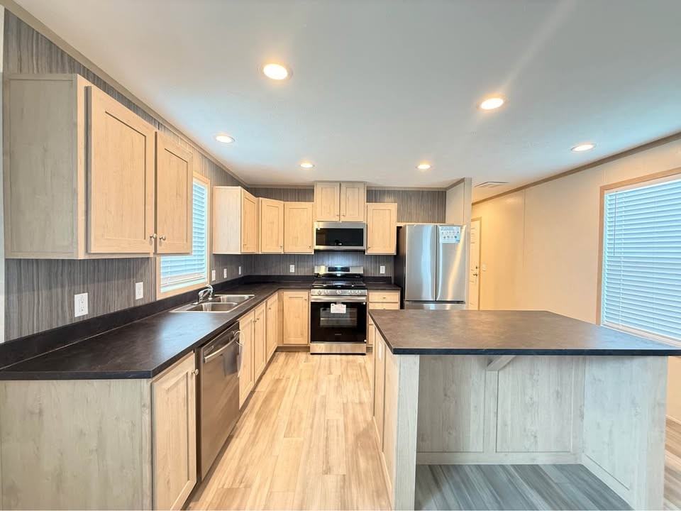 52758 S Yorktown Ct #176 - Photo 2 of 16