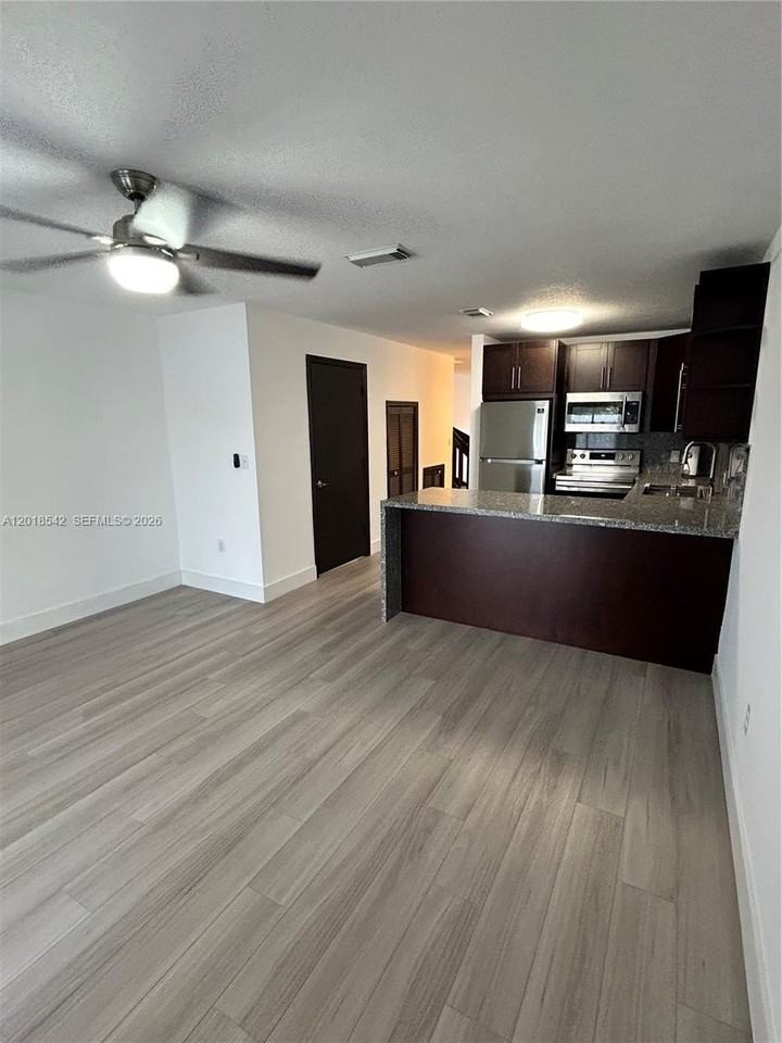 13884 Sw 64th St - Photo 7 of 20