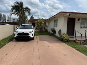 6720 Sw 21st St #1 - Photo 1 of 1