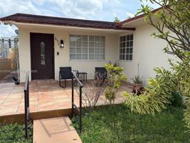 6720 Sw 21st St #1 - Photo 1 of 1