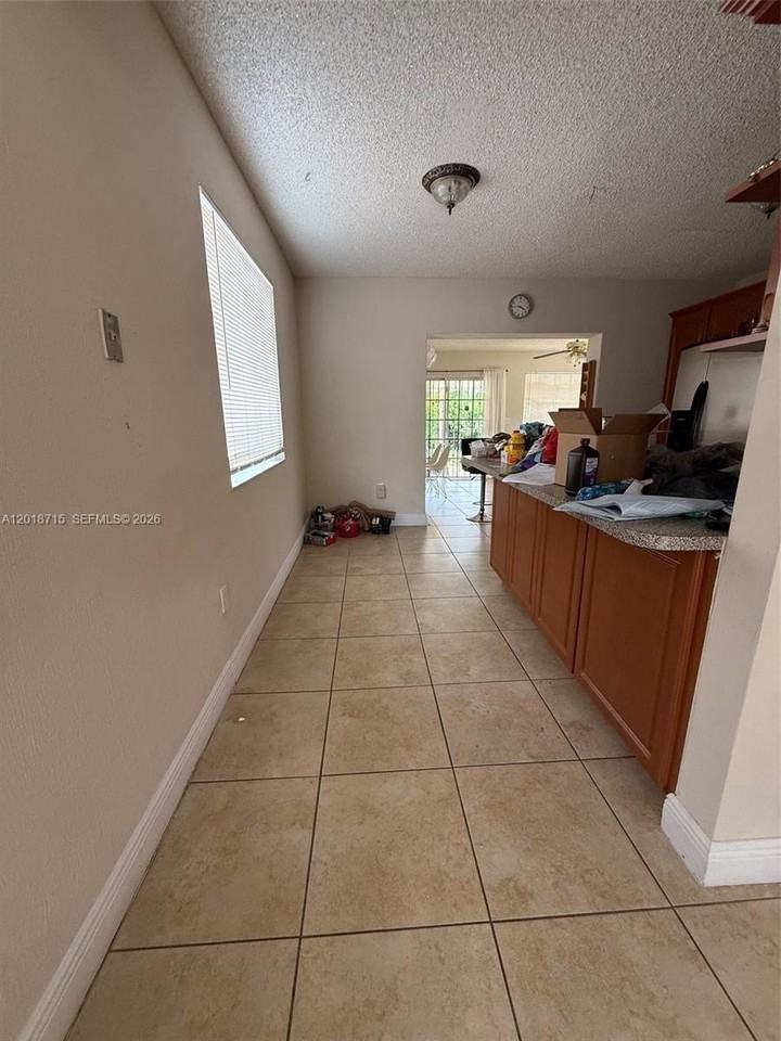 6720 Sw 21st St #1 - Photo 4 of 15