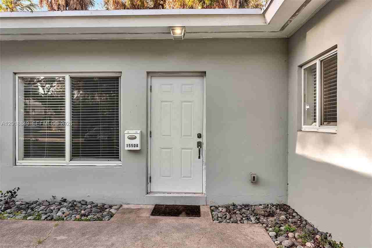 1550 Sw 23rd Ct #A - Photo 3 of 30