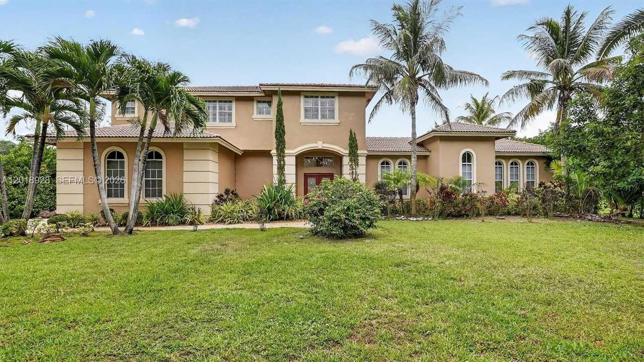 5960 Nw 79th Way - Photo 5 of 50