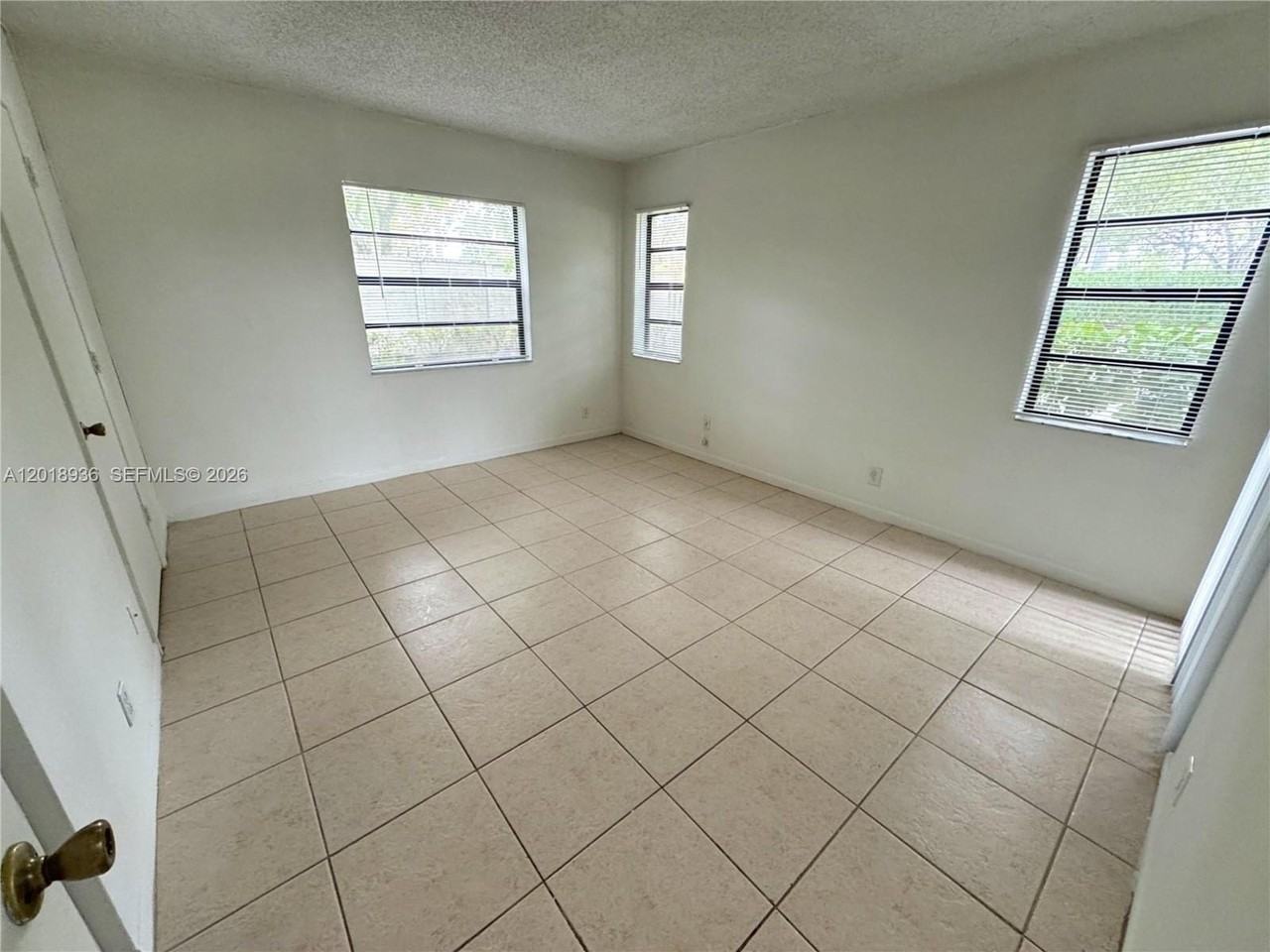 3500 Nw 116th Ter #3500 - Photo 4 of 8