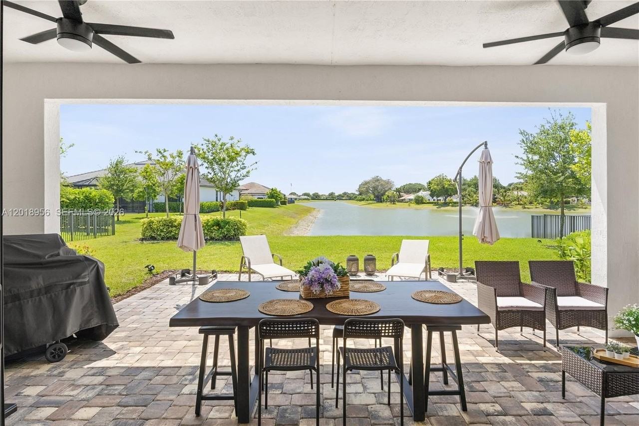4549 Pinehurst Trl W #W - Photo 3 of 40