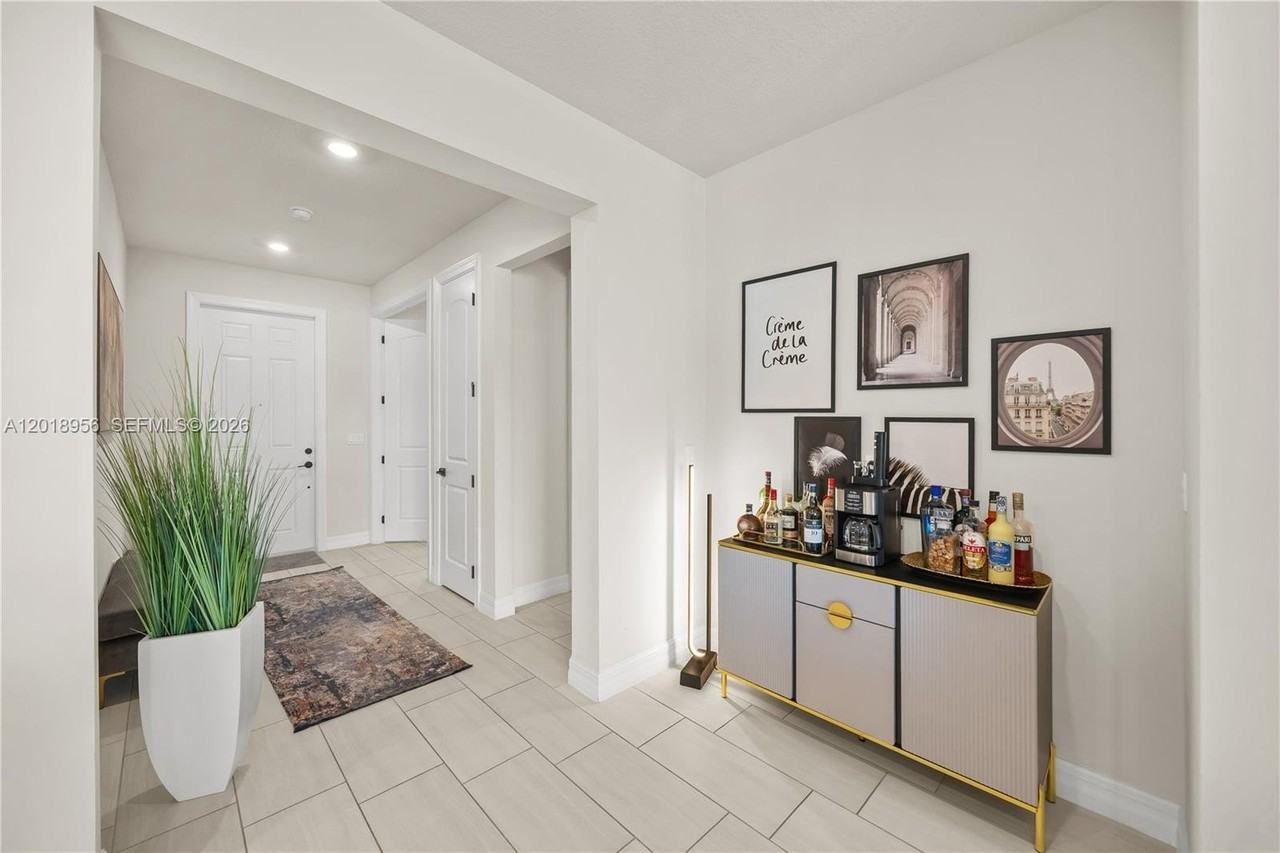 4549 Pinehurst Trl W #W - Photo 6 of 40