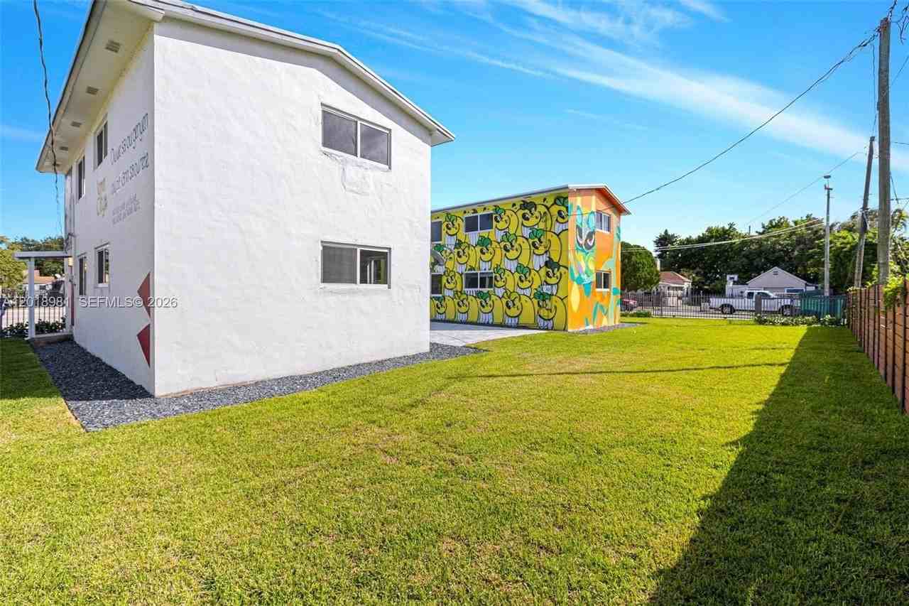7600 N Miami Ave #0 - Photo 6 of 22