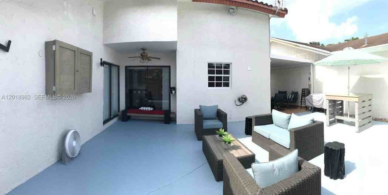 15385 Sw 79th Ter - Photo 6 of 28