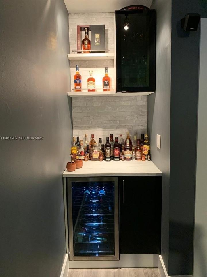 15385 Sw 79th Ter - Photo 7 of 28