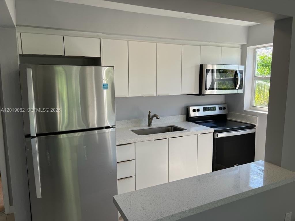 7820 Ne Bayshore Ct #209 - Photo 2 of 8