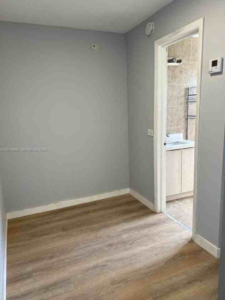 7820 Ne Bayshore Ct #209 - Photo 7 of 8