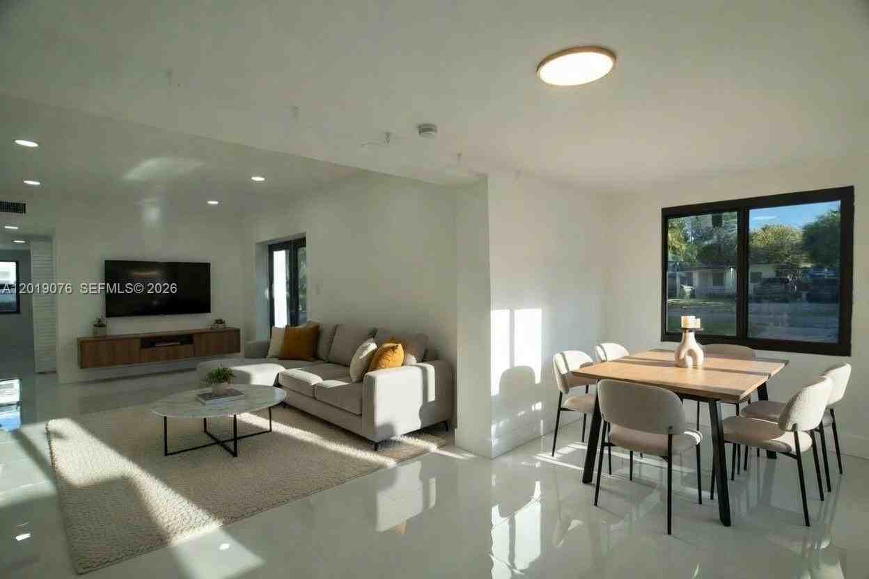 315 Nw 127th St #0 - Photo 5 of 50