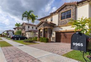 featured image of 9965 Nw 86th Ter
