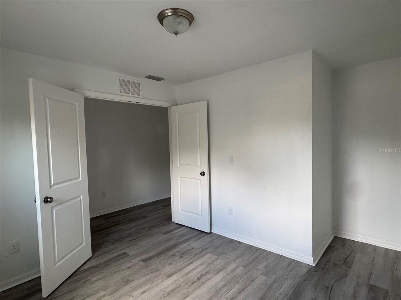 2173 Halblum St - Photo 3 of 18