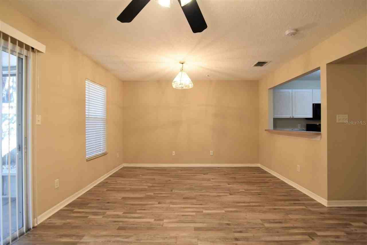 1066 Dolphin Dr - Photo 6 of 25