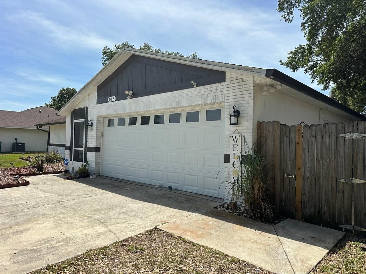 818 Mendoza Dr - Photo 3 of 37