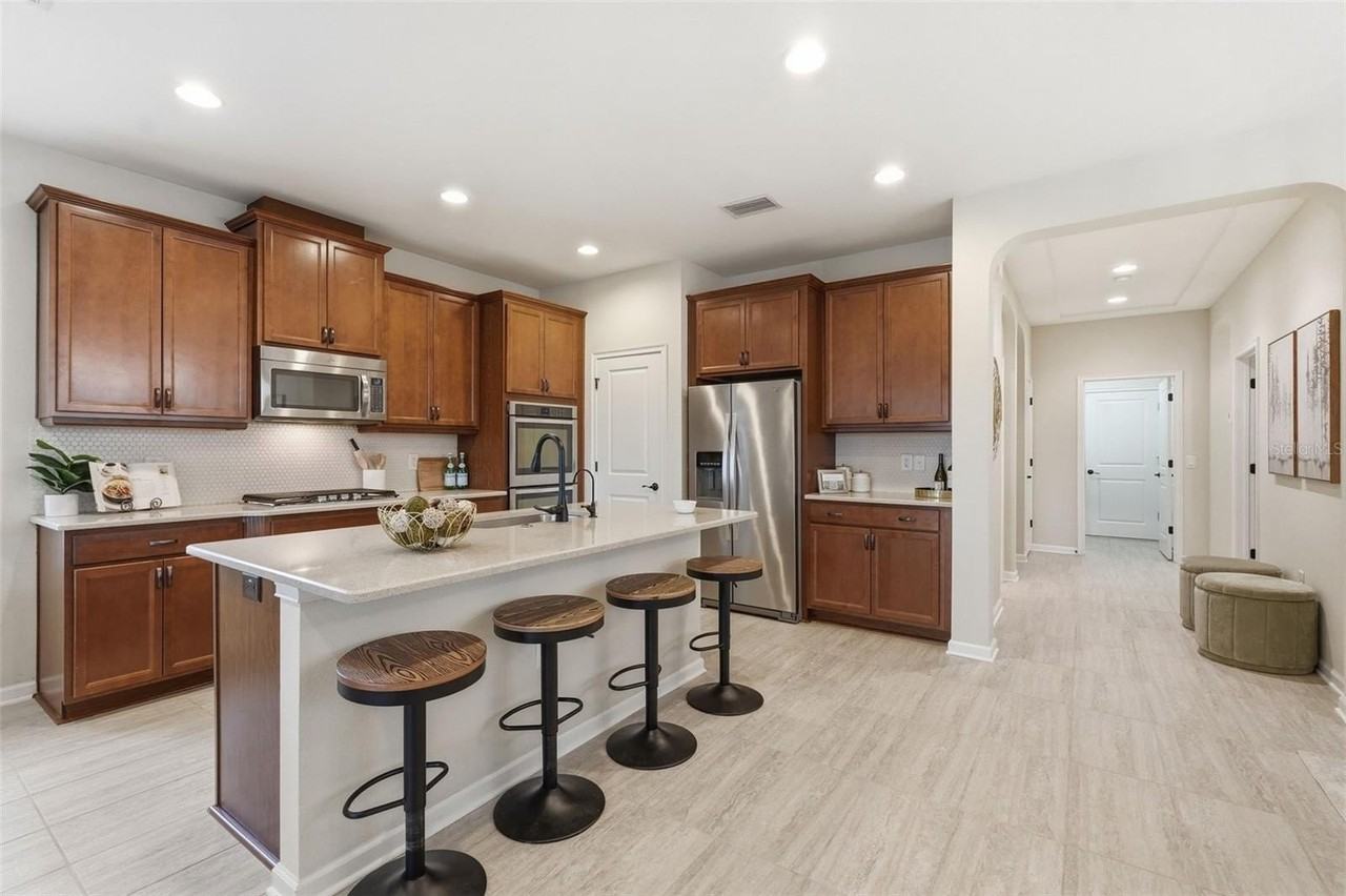 29241 Perilli Pl - Photo 6 of 27