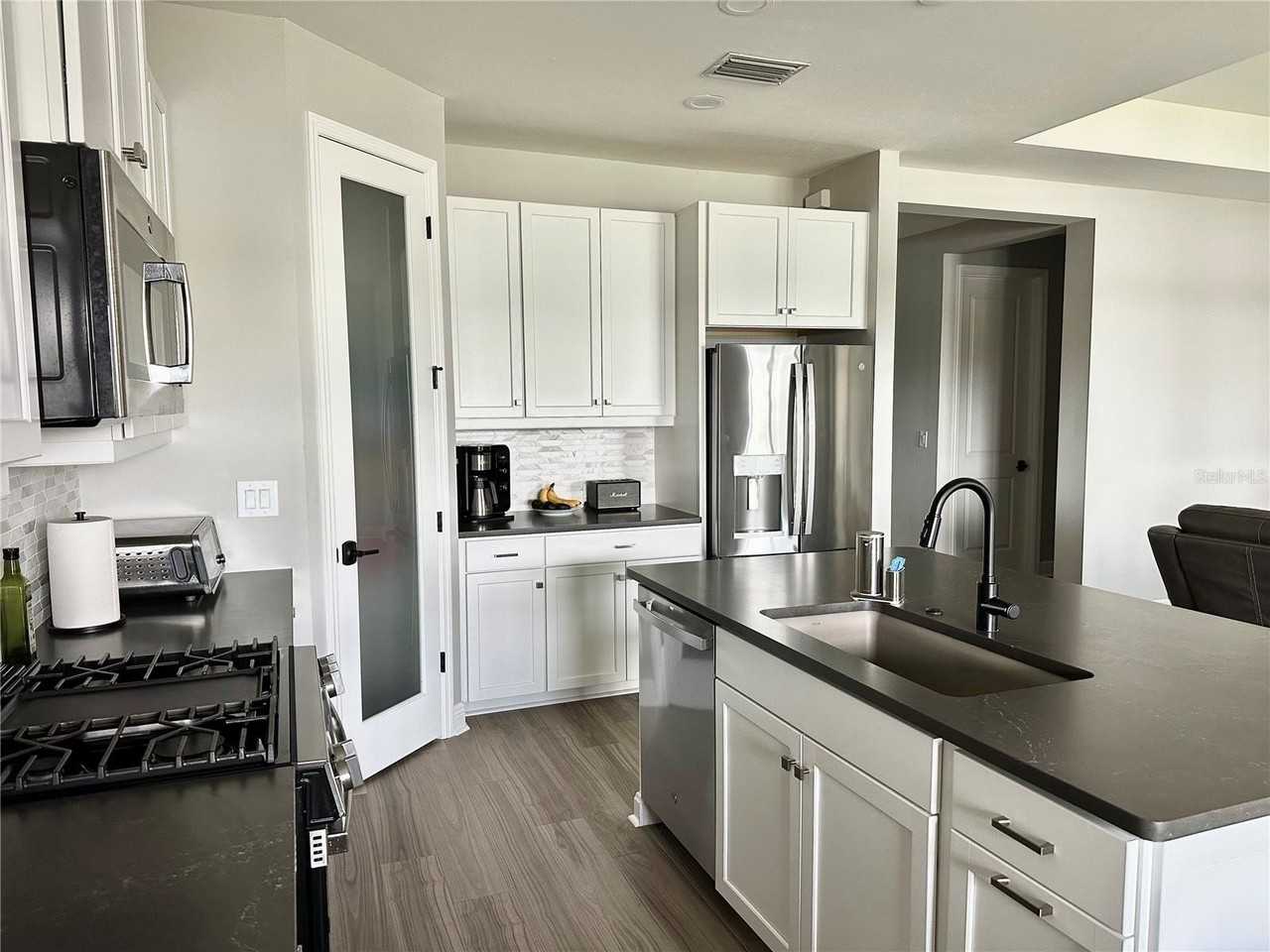 4191 Pegasus Way - Photo 6 of 41