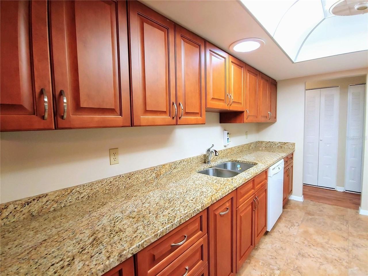 2006 Hampstead Cir #NA - Photo 5 of 15