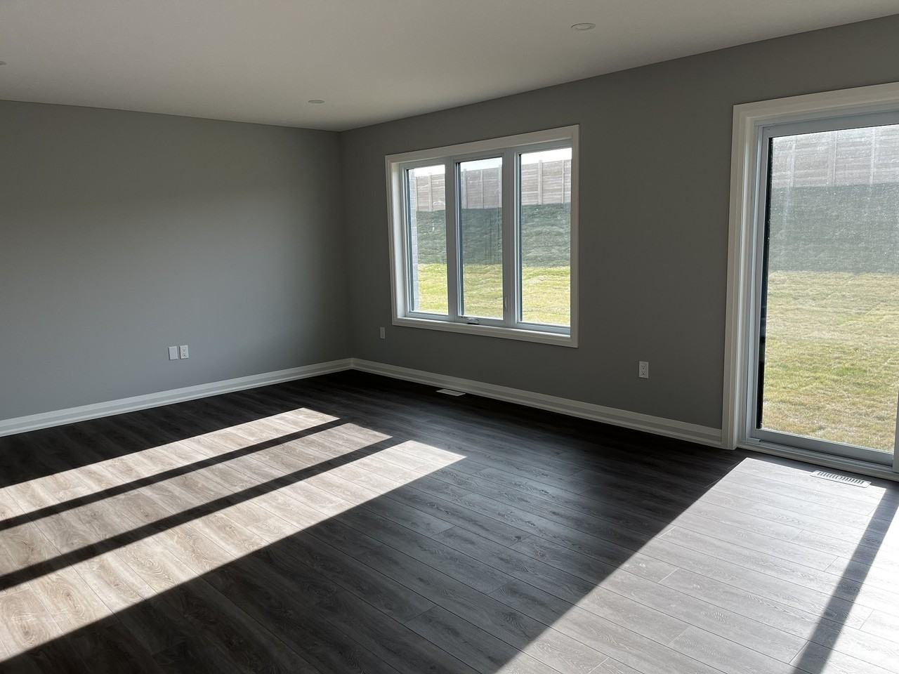 468 Main St #1 - Photo 3 of 17
