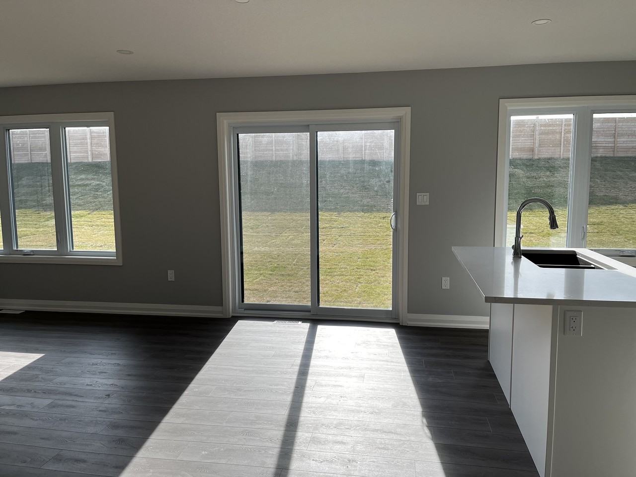 468 Main St #1 - Photo 4 of 17