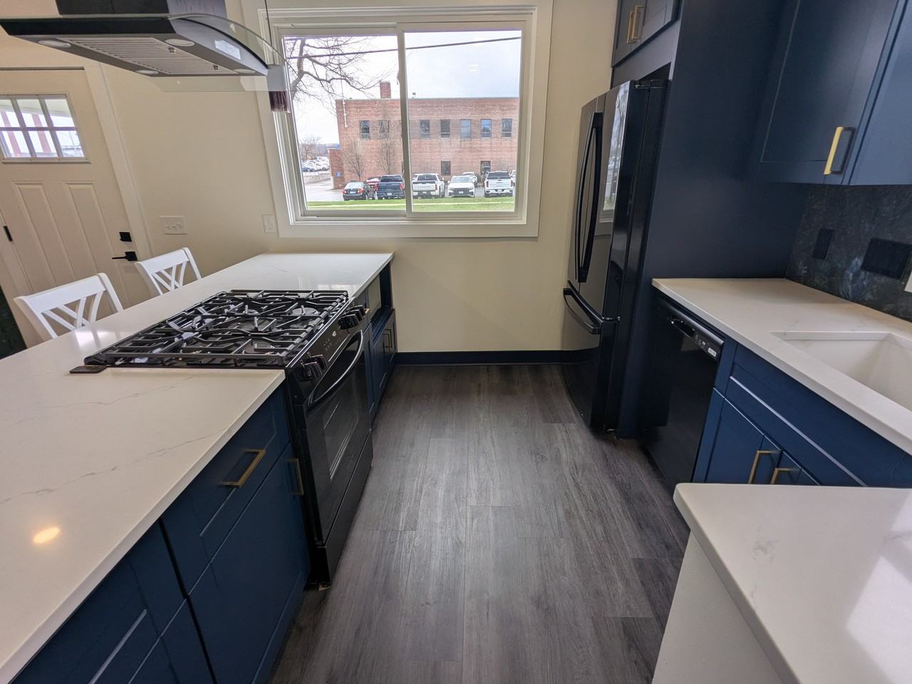 166 Humboldt St #1 - Photo 5 of 18