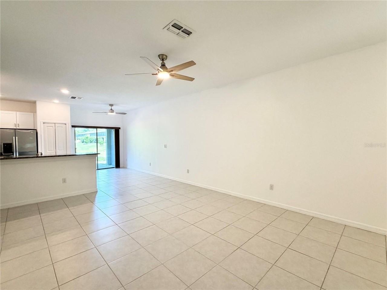 2578 Charlan Ct - Photo 6 of 32