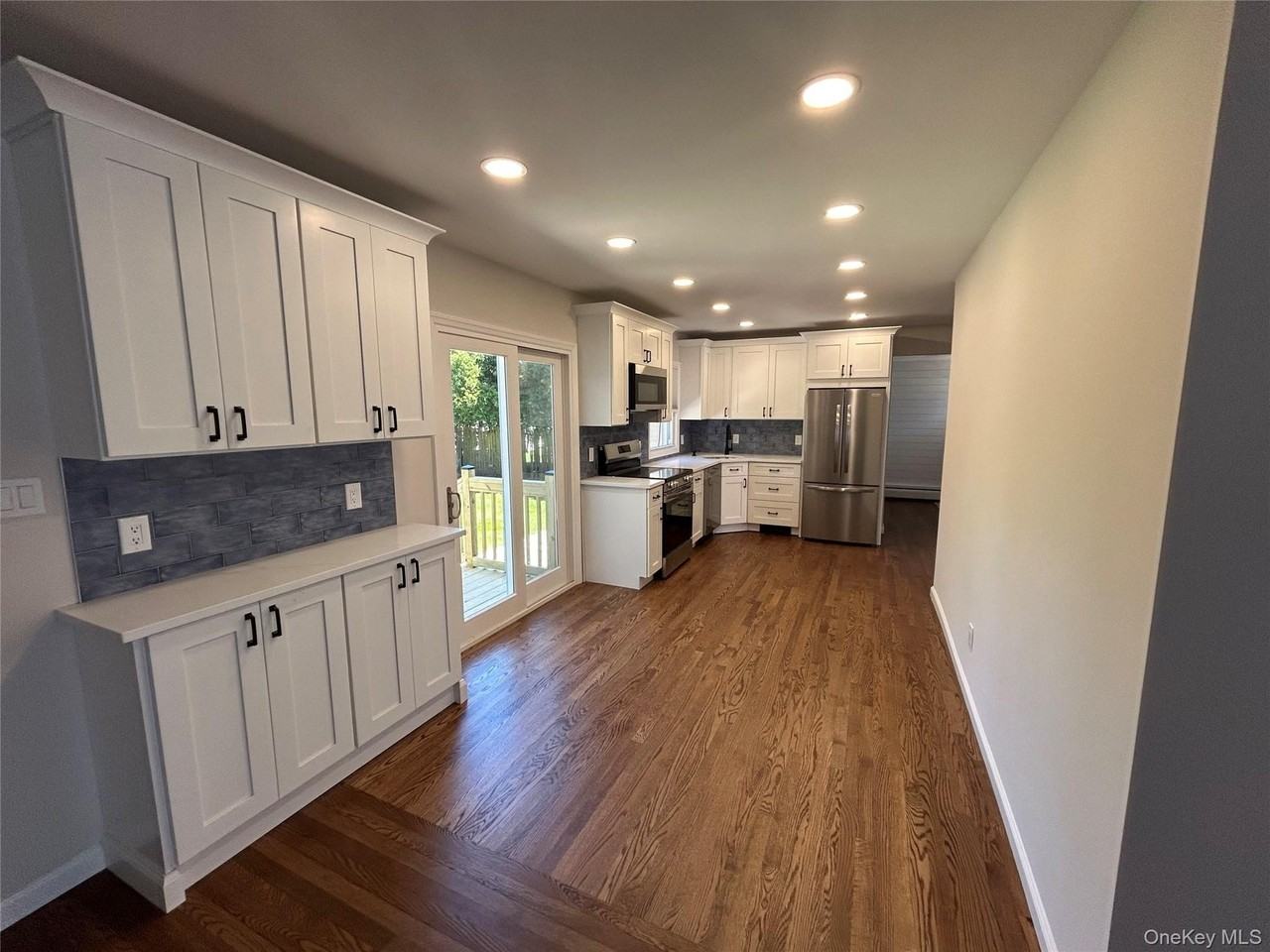 115 Lexington Ave #1stFL - Photo 6 of 20