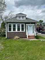295 Conklin St - Photo 1 of 1