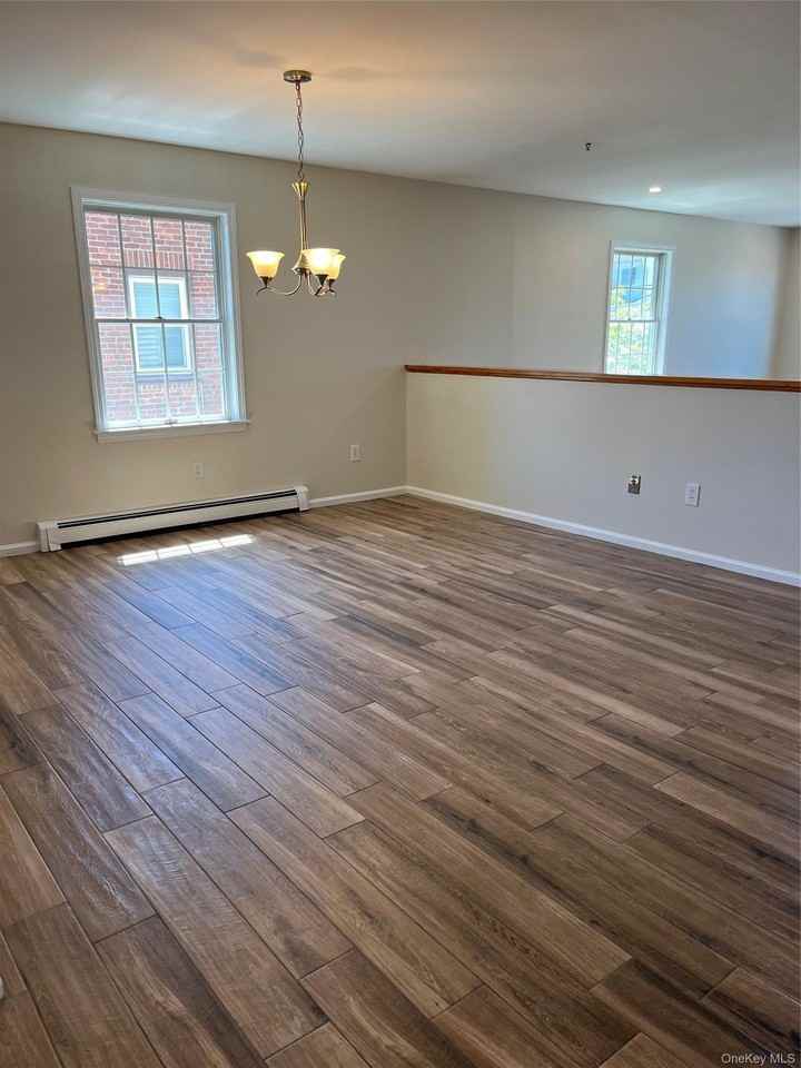 222 Lakeview Ave - Photo 6 of 17